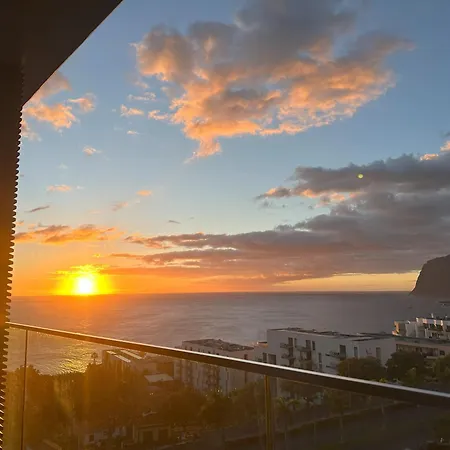公寓 Oceanview Penthouse In 丰沙尔