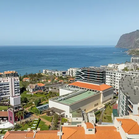 Oceanview Penthouse In * 丰沙尔