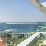 Oceanview Penthouse In דירה פונשל