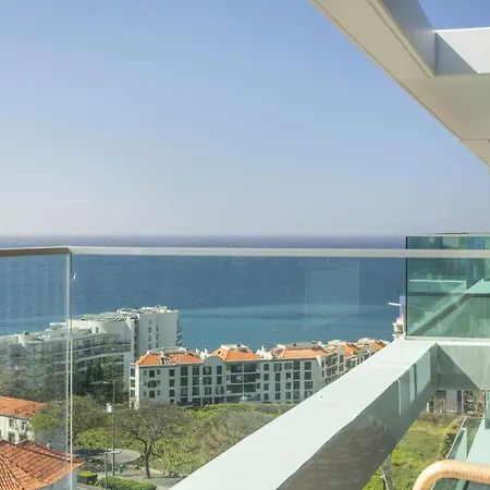 Oceanview Penthouse In Apartmán Funchal (Madeira)