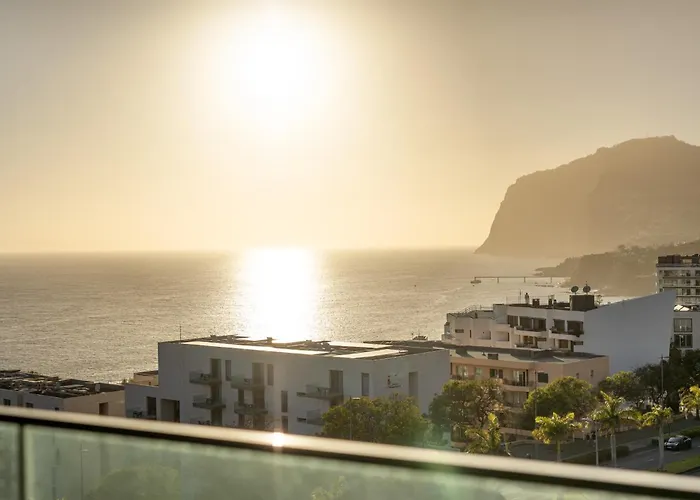 Oceanview Penthouse In 公寓 *