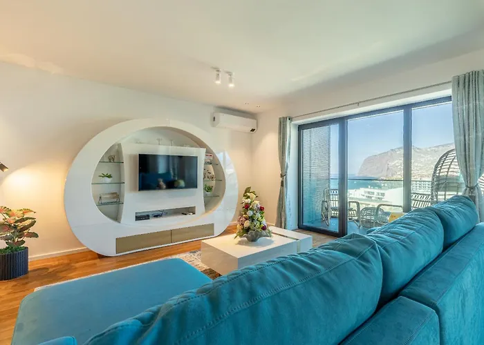 Apartamento Oceanview Penthouse In Funchal (Madeira)