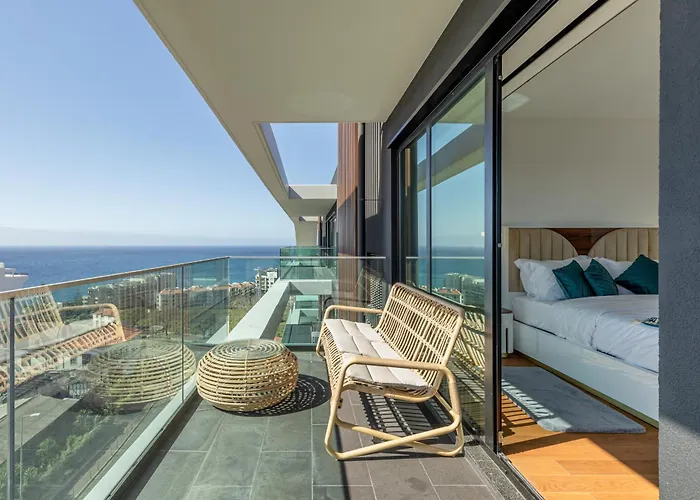 公寓 Oceanview Penthouse In *