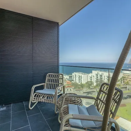 Oceanview Penthouse In *