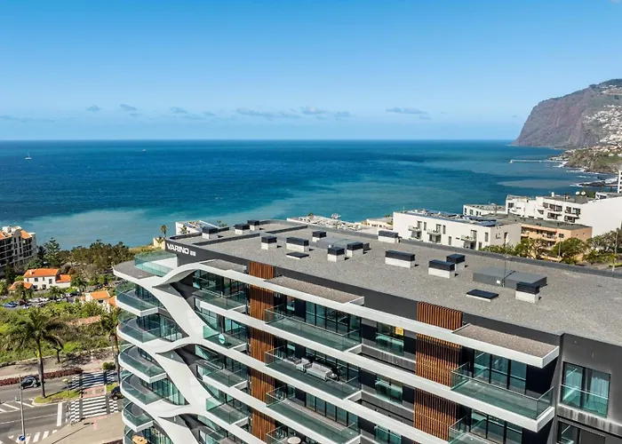 Oceanview Penthouse In * フンシャル