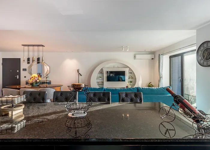 Oceanview Penthouse In * フンシャル